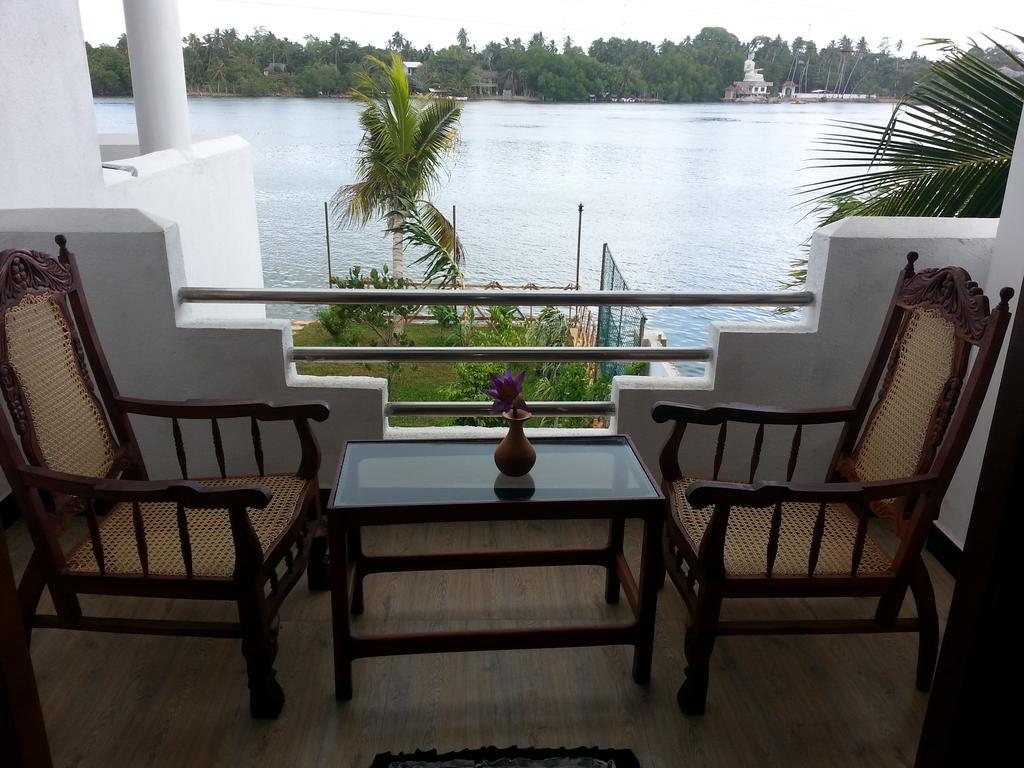 Villa River View Aluthgama Exteriér fotografie
